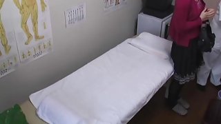Medical voyeur porn with dirty masseur fucking Asian